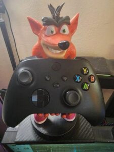 Crash Bandicoot Controller Stand photo review