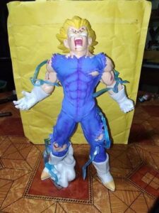 26cm Vegeta Super Saiyan Lightning Foto-Review