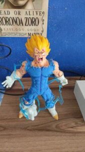 26cm Vegeta Super Saiyan Lightning Foto-Review