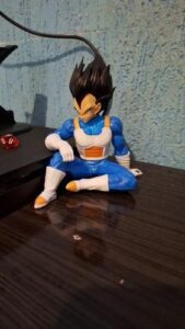 Vegeta Resting 17cm Figurine photo review