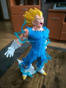 26cm Vegeta Super Saiyan Lightning Foto-Review