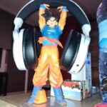 25cm GOKU HEADPHONE STAND photo review