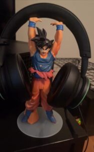 Goku Headphone Stand