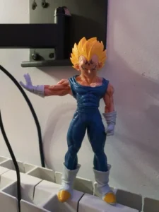 24cm Vegeta Headphone Rest photo review