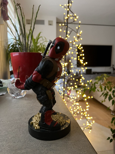 Deadpool Controller Stand photo review