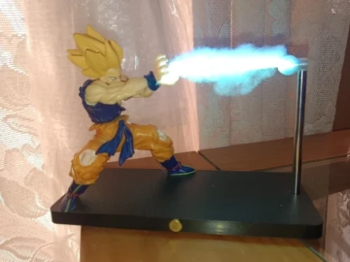 DBZ Magnetic Goku Kamehameha Desk Lamp with Inbuilt Battery photo review