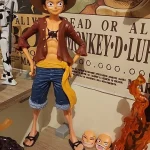 One Piece 28cm Luffy Akciófigura - Arcváltó fotó értékelés